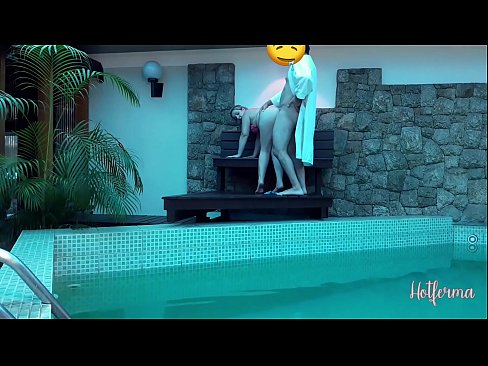 ❤️ Boss xizmatchini hovuzga taklif qiladi, lekin issiqqa qarshi tura olmadi ❤️ Slutsda pornoda uz.pornoreino-com.ru ﹏